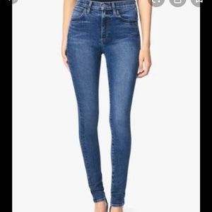 Gap premium skinny ankle medium wash jean, size 8